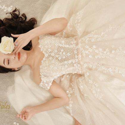 VÁY CƯỚI THIẾT KẾ CAO CẤP TIỂU THƯ NGỌT NGÀO FAIRYTALE BRIDAL