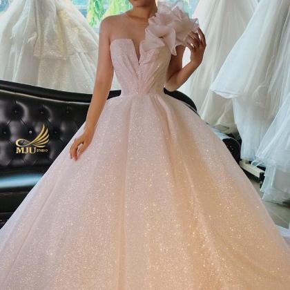 VÁY CƯỚI THIẾT KẾ CAO CẤP CÔNG CHÚA LỘNG LẪY FAIRYTALE BRIDAL