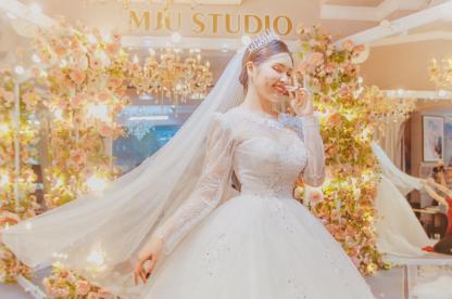 Bí quyết để chọn váy cưới tôn dáng cho mỗi cô dâu