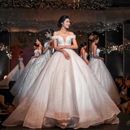 FAIRYTALE BRIDAL SHOW - THẬP KỶ HƯƠNG SẮC
