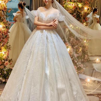 VÁY CƯỚI TRỄ VAI THIẾT KẾ CAO CẤP FAIRYTALE BRIDAL / MJUSTUDIO