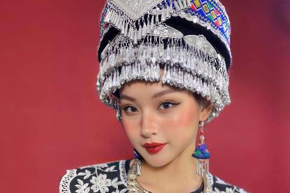 MJU STUDIO  MAKE UP CÔ  DAU  PHONG CÁCH TÂY BẮC