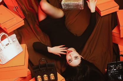 Ms DIOR PHẠM QUỲNH THỰC HIỆN BỘ ẢNH SANG TRỌNG TẠI MJUSTUDIO