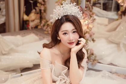 OUT BRIDE | MAKE UP LOOK