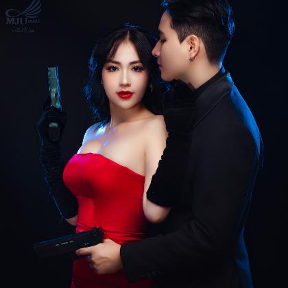 𝑴𝒓 & 𝑴𝒓𝒔 𝑺𝒎𝒊𝒕𝒉 𝑪𝒐𝒏𝒄𝒆𝒑𝒕 - Đ𝒖̛̀𝒏𝒈 đ𝒆̂̉ 𝒏𝒉𝒖̛̃𝒏𝒈 𝒃𝒖̛́𝒄 𝒂̉𝒏𝒉 𝒄𝒖̛𝒐̛́𝒊 𝒕𝒓𝒐̛̉ 𝒏𝒆̂𝒏 𝒏𝒉𝒂̀𝒎 𝒄𝒉𝒂́𝒏