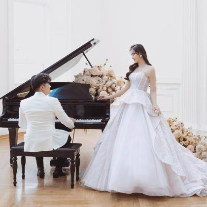 Concept ảnh cưới nhẹ nhàng cho cặp dôi tại Mju Studio, bạn đã sẵn sàng để đăng ký lịch chụp hình cưới chưa