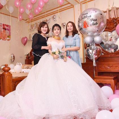 CÔ DÂU VÂN ANH LỘNG LẪY TRONG THIẾT KẾ CỦA FAIRYTALE BRIDAL